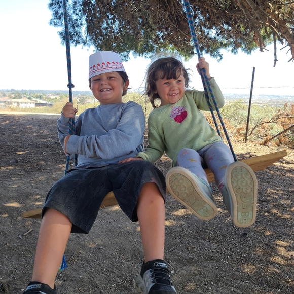 Meet your Posher, Michelle - Picture 2 of 8